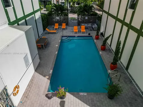 1034 NE 18th Avenue Fort Lauderdale FL 33304