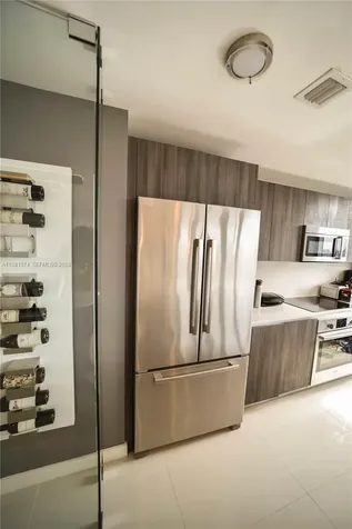 488 NE 18th Street Miami FL 33132
