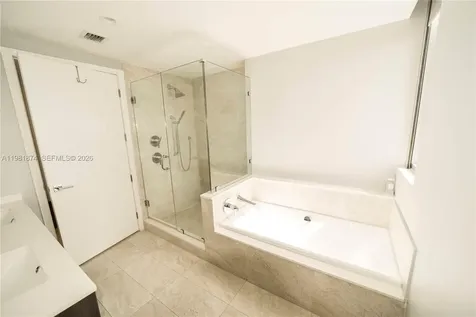 488 NE 18th Street Miami FL 33132