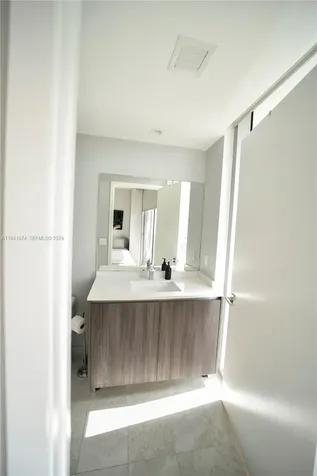 488 NE 18th Street Miami FL 33132
