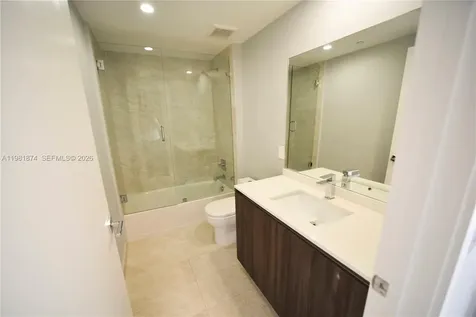 488 NE 18th Street Miami FL 33132