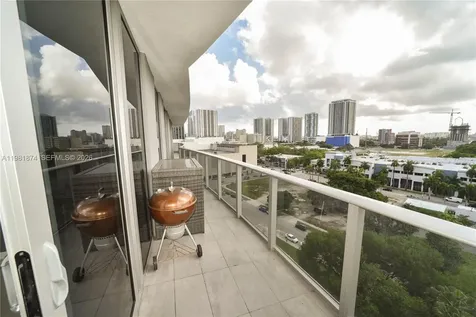 488 NE 18th Street Miami FL 33132
