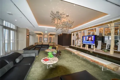 488 NE 18th Street Miami FL 33132