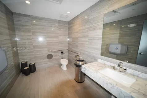 488 NE 18th Street Miami FL 33132