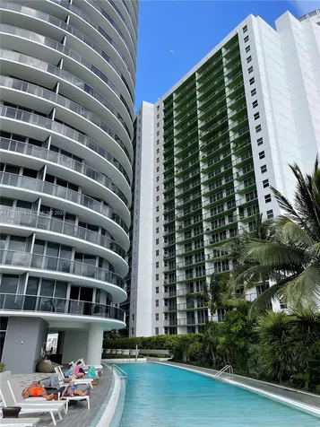 488 NE 18th Street Miami FL 33132