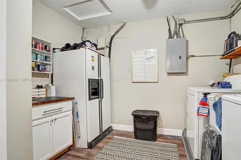 11331 NW 37th Street Sunrise FL 33323