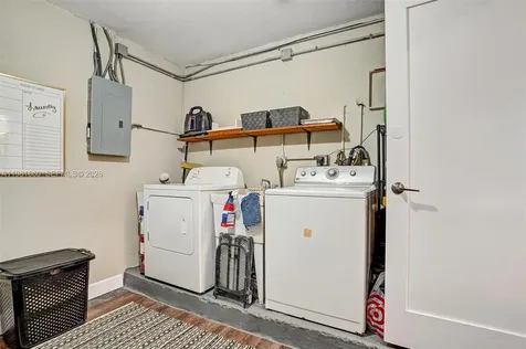 11331 NW 37th Street Sunrise FL 33323