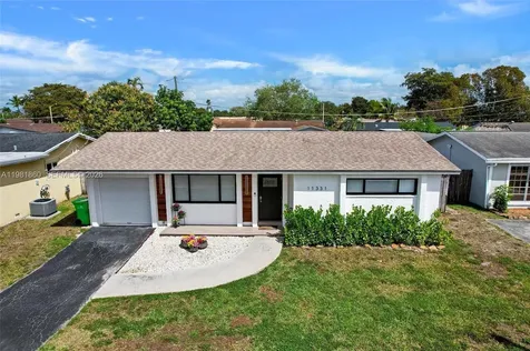 11331 NW 37th Street Sunrise FL 33323