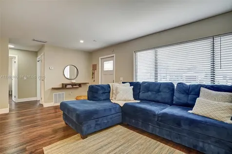 11331 NW 37th Street Sunrise FL 33323