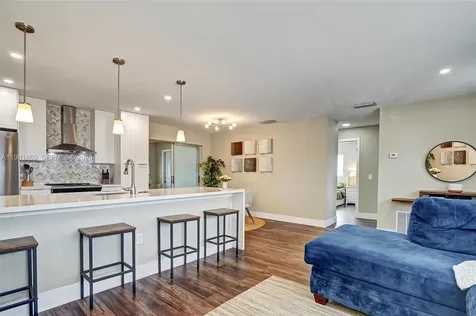 11331 NW 37th Street Sunrise FL 33323