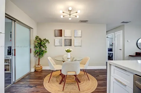 11331 NW 37th Street Sunrise FL 33323