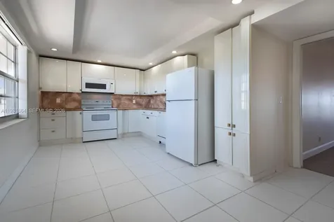 800 Cypress Grove Drive Pompano Beach FL 33069