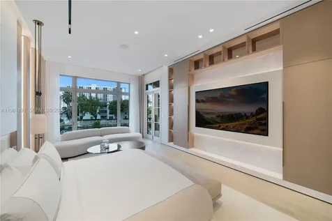 1522 Island Boulevard Aventura FL 33160