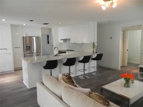 365 Somerset Way Weston FL 33326