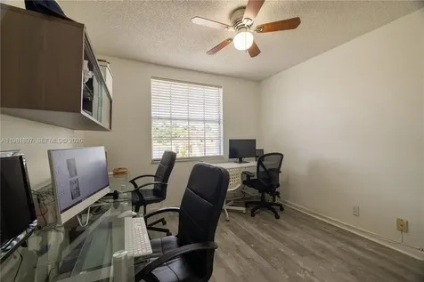365 Somerset Way Weston FL 33326