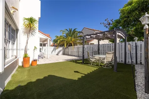 365 Somerset Way Weston FL 33326