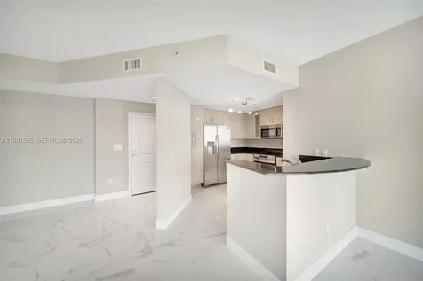 7900 Harbor Island Drive North Bay Village FL 33141