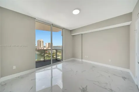7900 Harbor Island Drive North Bay Village FL 33141