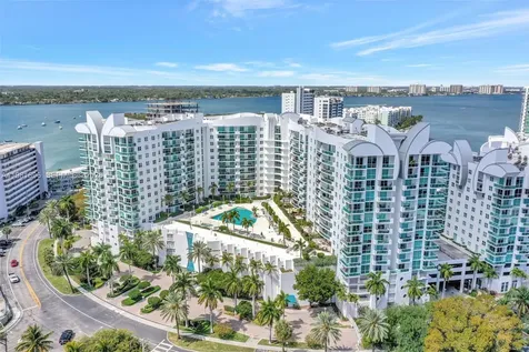 7900 Harbor Island Drive North Bay Village FL 33141