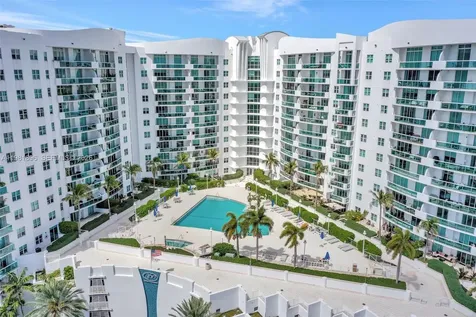 7900 Harbor Island Drive North Bay Village FL 33141