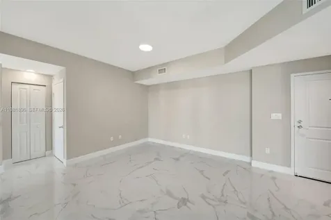7900 Harbor Island Drive North Bay Village FL 33141