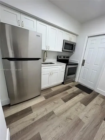 571 NE 67th Miami FL 33138