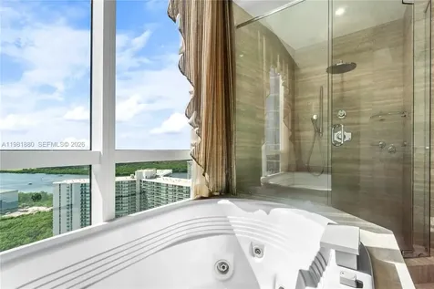 15811 Collins Avenue Sunny Isles Beach FL 33160