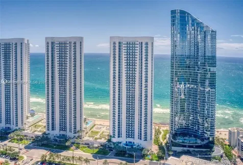 15811 Collins Avenue Sunny Isles Beach FL 33160