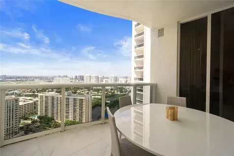 15811 Collins Avenue Sunny Isles Beach FL 33160