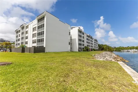 3440 NE 192nd Street Aventura FL 33180