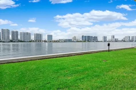 17500 N Bay Road Sunny Isles Beach FL 33160