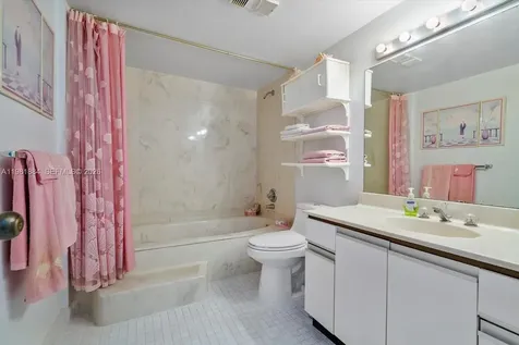 17500 N Bay Road Sunny Isles Beach FL 33160