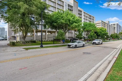 17500 N Bay Road Sunny Isles Beach FL 33160