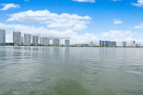 17500 N Bay Road Sunny Isles Beach FL 33160