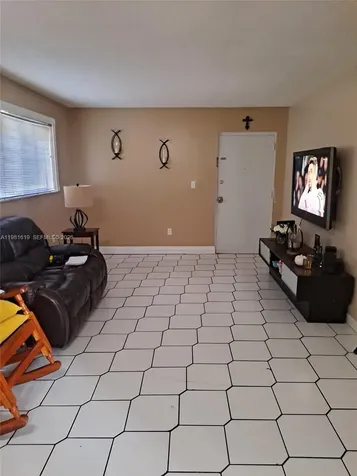 10765 SW 4th Street Sweetwater FL 33174