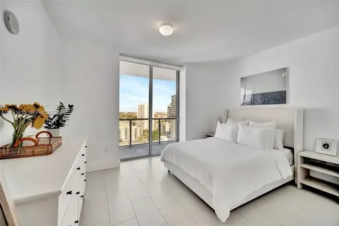79 SW 12th Street Miami FL 33130