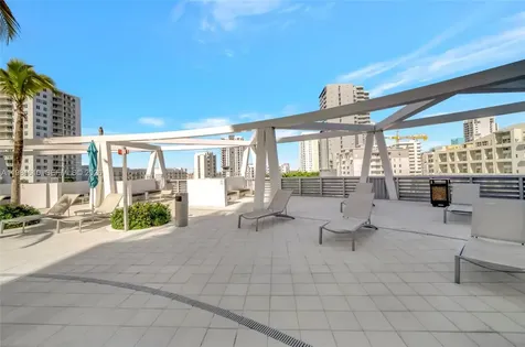 79 SW 12th Street Miami FL 33130