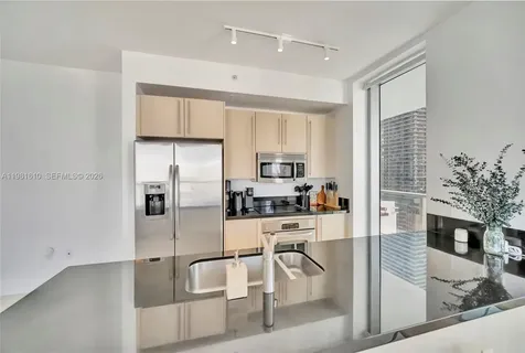 79 SW 12th Street Miami FL 33130