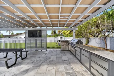 11951 SW 120th Terrace Miami FL 33186