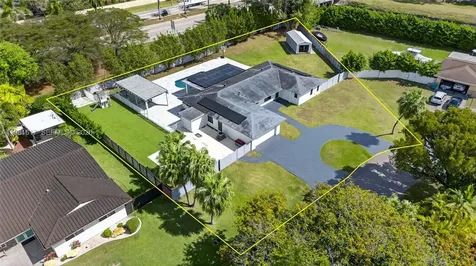 11951 SW 120th Terrace Miami FL 33186