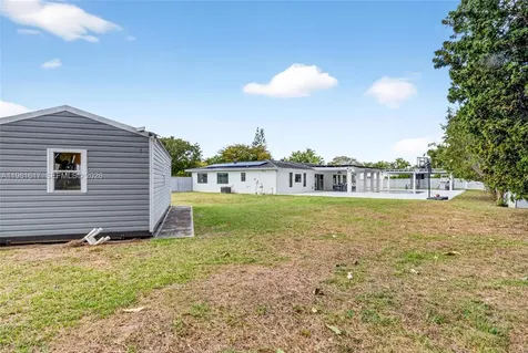11951 SW 120th Terrace Miami FL 33186