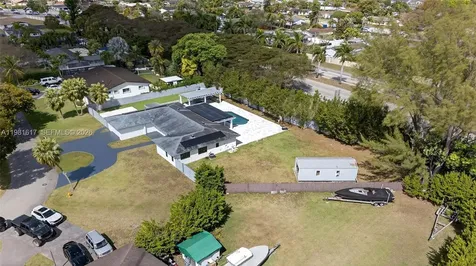11951 SW 120th Terrace Miami FL 33186