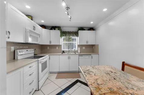 9110 SW 203rd Terrace Cutler Bay FL 33189