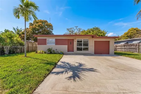 3200 SW 47th Avenue West Park FL 33023