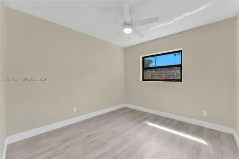 3200 SW 47th Avenue West Park FL 33023
