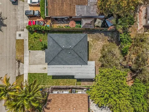3200 SW 47th Avenue West Park FL 33023