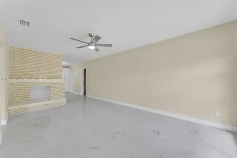 3200 SW 47th Avenue West Park FL 33023