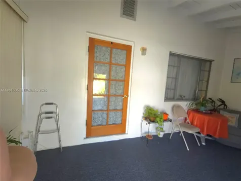 1033 N 19th Avenue Hollywood FL 33020