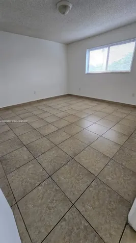 690 NE 123rd Street North Miami FL 33161