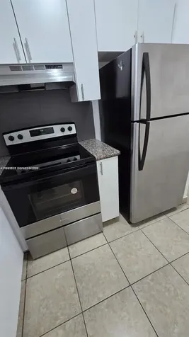 690 NE 123rd Street North Miami FL 33161